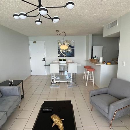 Ocean Front 2 Bedroom & Bath In Isla Verde San Juan Esterno foto