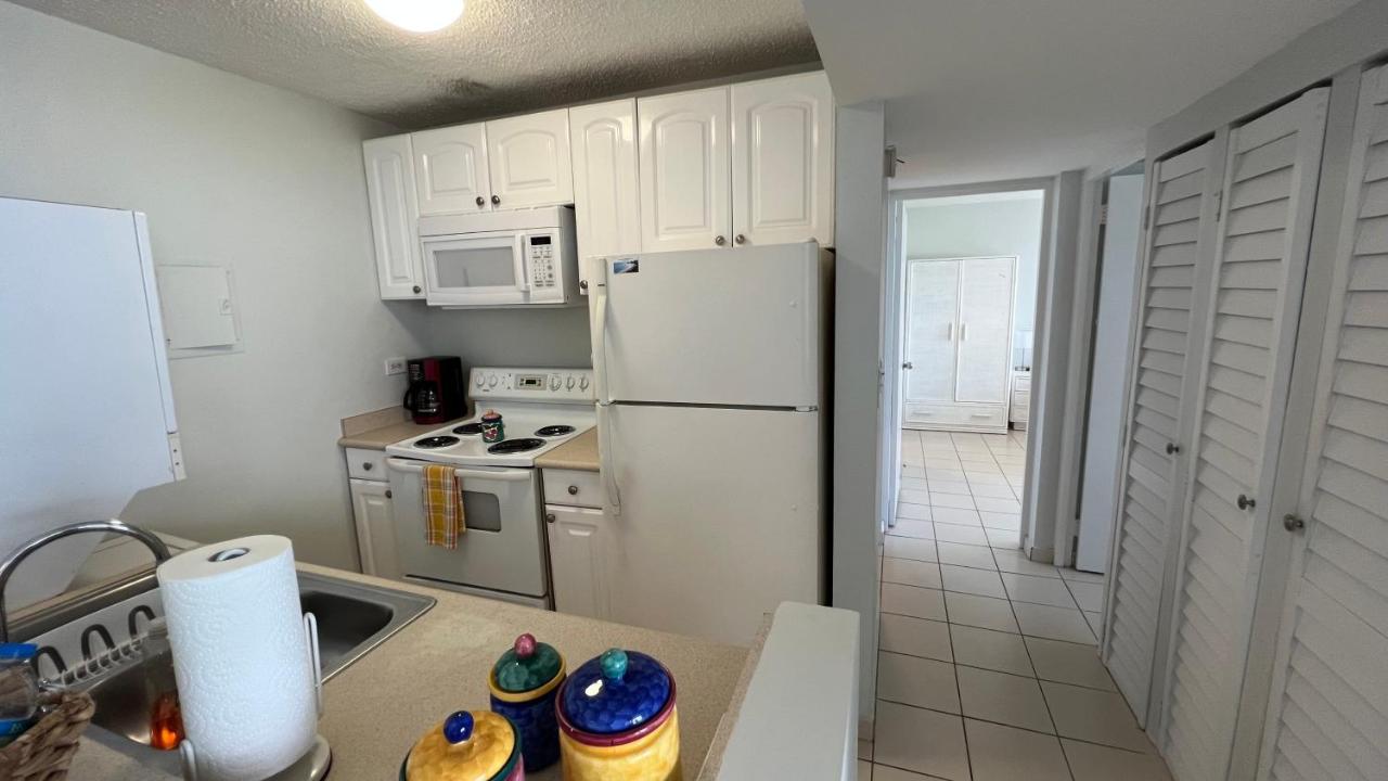 Ocean Front 2 Bedroom & Bath In Isla Verde San Juan Esterno foto